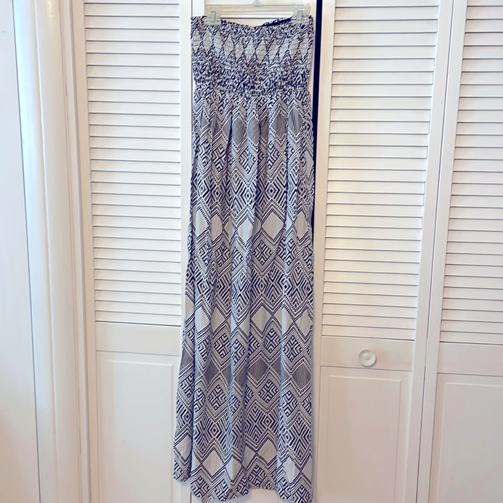 NWOT Forever 21 Maxi Strapless Sundress